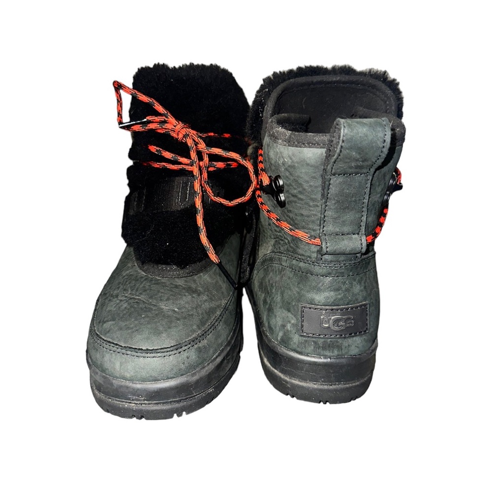 UGG Classic Weather Hiker